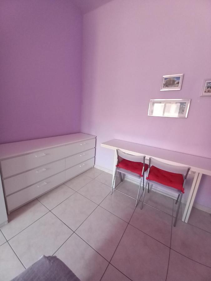 Affittacamere Appartamento Colorato Ferrara Exterior foto